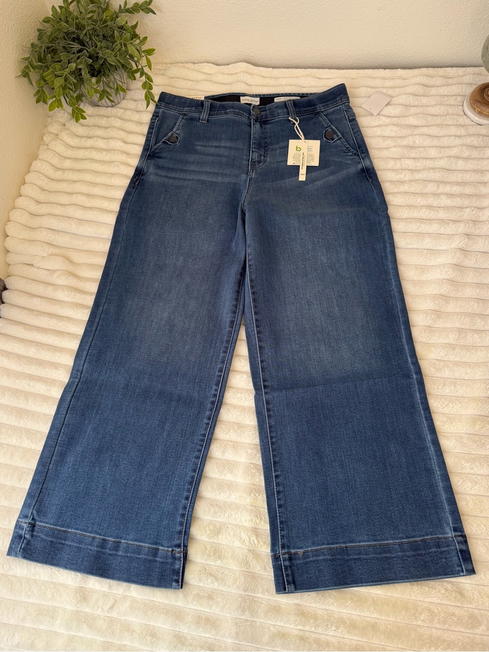 Curve Appeal wide leg crop jeans size 12 31